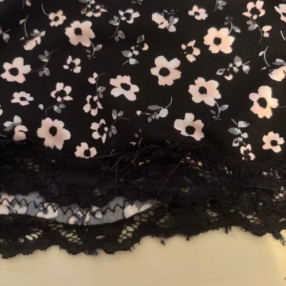 Marilyn Monroe Floral Lace Cami Black Pink Size Small Trashy Y2k Trendy Coquette - Picture 5 of 6
